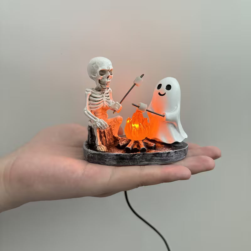 Flickering Flame Campfire LED Lamp with Roasting Marshmallow